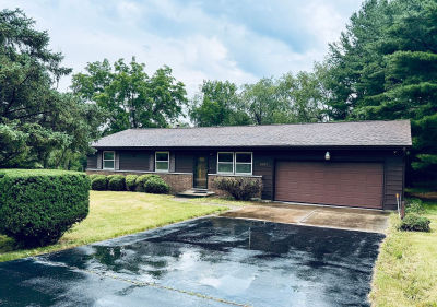 5872 S Beebe Dr Rochelle, IL 61068