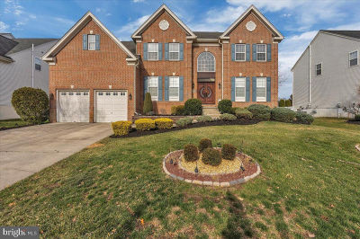 14 Crofton Chase Ct Marlton, NJ 08053