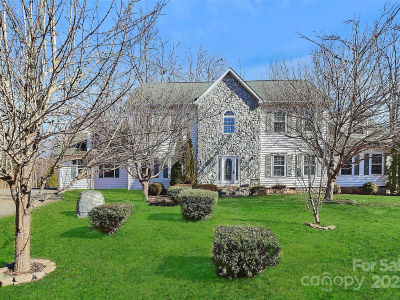 1485 Adkin Dr Iron Station, NC 28080