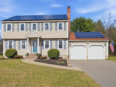 79 Garrison Rd Chelmsford, MA 01824