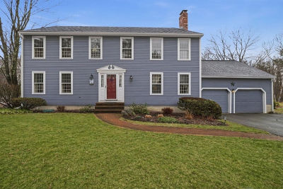 10 Berkeley Ln Andover, MA 01810