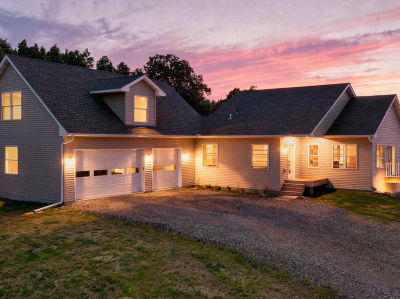4992 W Birchview Rd Grasston, MN 55030