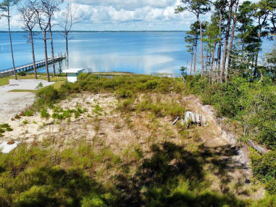 980 Crow Hill Rd Beaufort, NC 28516