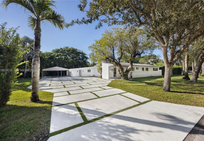 7880 SW 132nd St Pinecrest, FL 33156