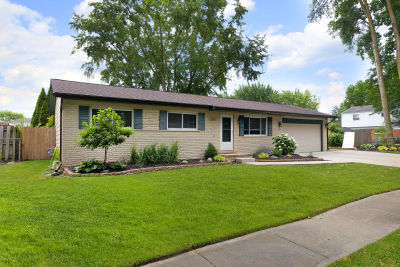 53642 Atherton Street, New Baltimore, MI, USA