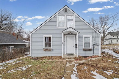 102 W Black Diamond St Richmond, MO 64085