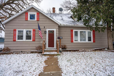 314 W State St Mauston, WI 53948