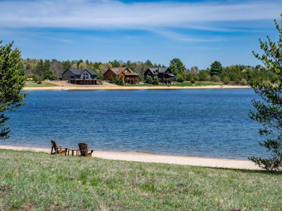 N8012 Copper Point Dr New Lisbon, WI 53950