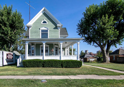 105 W Dorion St Beaverville, IL 60912