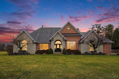 42 Shepherds Run Dr Loveland, OH 45140