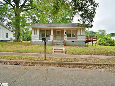 215 Louisiana St Honea Path, SC 29654