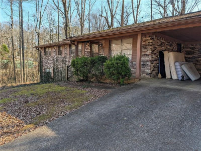 5995 N Bear Dr Douglasville, GA 30135