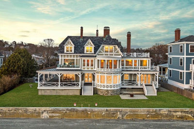 251 Puritan Rd Swampscott, MA 01907