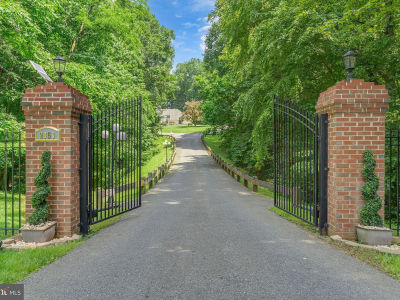 2850 Dunleigh Dr Dunkirk, MD 20754