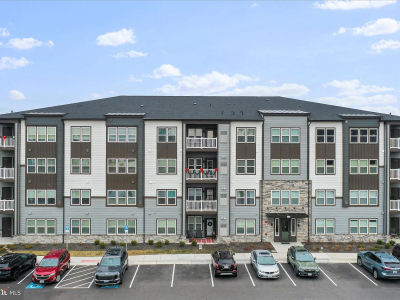 151 McCormick Dr #203 Winchester, VA 22602