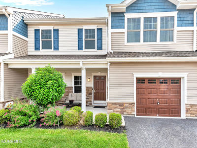 17 Rockingham Way Manchester, NJ 08759