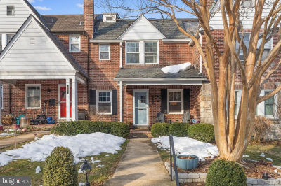 318 Hopkins Rd Baltimore, MD 21212