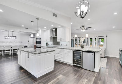 1840 NW 93rd Ter Coral Springs, FL 33071