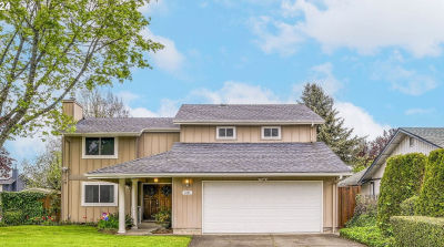 3337 Honeywood St Eugene, OR 97408