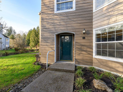 8635 SW Curry Dr Unit B Wilsonville, OR 97070