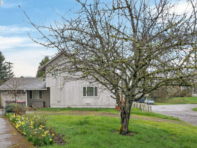 410 SW Mill St Sheridan, OR 97378