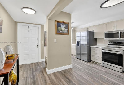 2521 NW 104th Ave APT 203 Sunrise, FL 33322