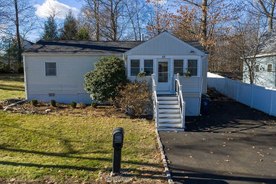 68 Upland Rd Marlborough, MA 01752