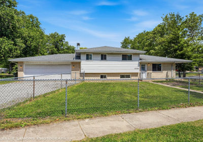 16388 Terry Ln Oak Forest, IL 60452