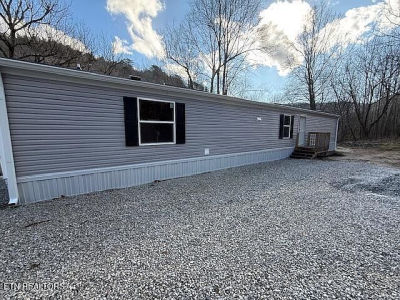 1307 Briceville Hwy Briceville, TN 37710