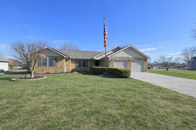 105 Ridgefield Dr Dandridge, TN 37725