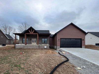 107 Stonegate Dr Danville, KY 40422