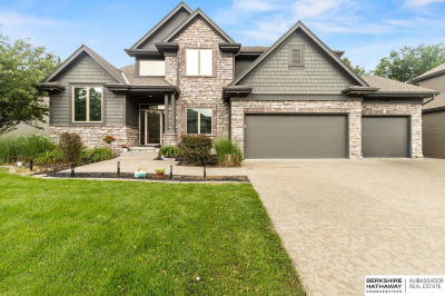 723 S 195th St Elkhorn, NE 68022