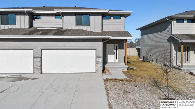 14812 Willow St Bennington, NE 68007