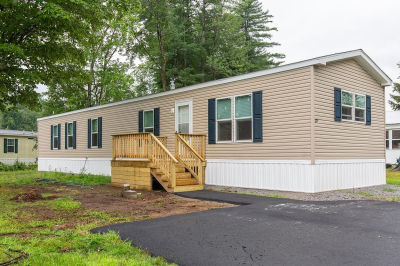 37 Rex Dr Concord, NH 03303