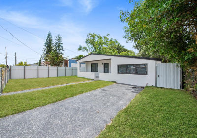 860 NW 70th St Miami, FL 33150