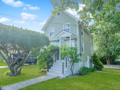 132 Dewey Ave Staten Island, NY 10308