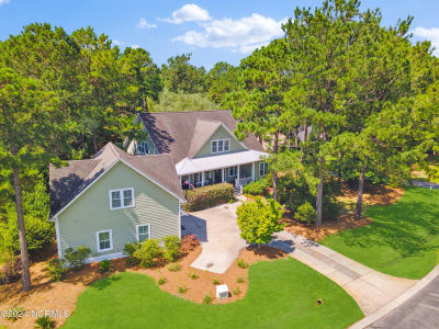 1060 Grandview Dr Hampstead, NC 28443