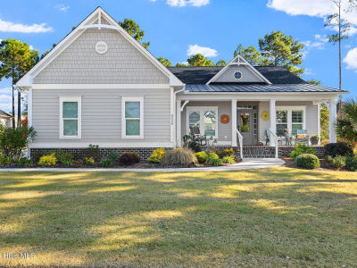 8556 Pine Nut Dr NE Leland, NC 28451