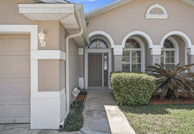 30 Louvet Ln Palm Coast, FL 32137