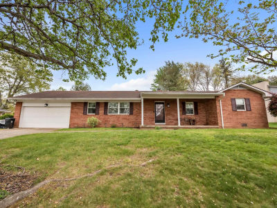 1039 Regis St Russell, KY 41169