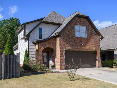 2039 Springfield Dr Chelsea, AL 35043