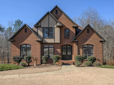 512 Baron Cir Chelsea, AL 35043