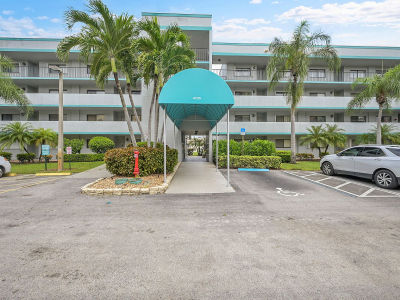 4725 Lucerne Lakes Blvd E APT 411 Lake Worth, FL 33467