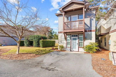 2223 Brooke St Panama City Beach, FL 32408