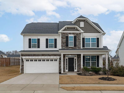 1268 Valley Dale Dr Fuquay Varina, NC 27526