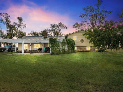 138 W 100th St S Wellington, KS 67152