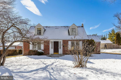 330 1st Ave Lindenwold, NJ 08021