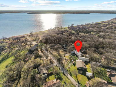 1053 Paradise Cove Rd Pottsboro, TX 75076