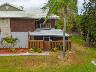 3204 SE Guenevere Ln Port Saint Lucie, FL 34952