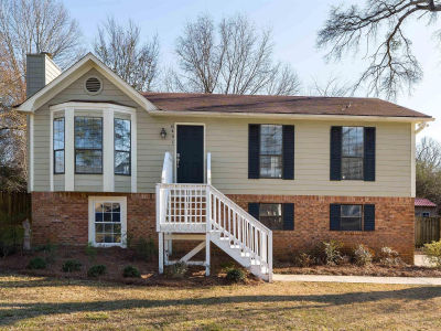 8401 Lanewood Cir Leeds, AL 35094